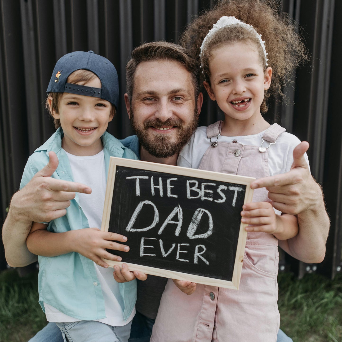 🎨 Father’s Day Family Paint Party - 14th June 3:30 to 6:30 pm